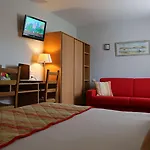 The Originals City, Le Pavillon, Beziers Est Hotel