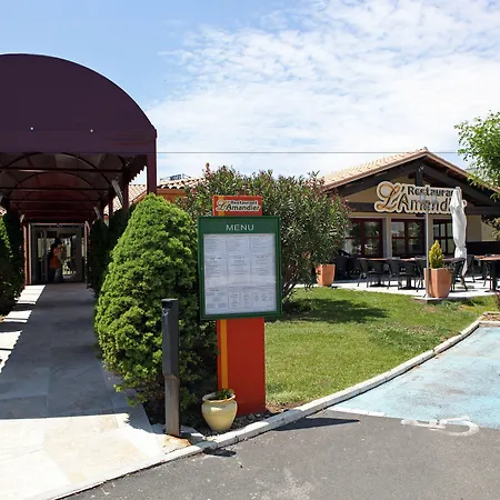 The Originals City, Le Pavillon, Beziers Est 3* Villeneuve-lès-Béziers