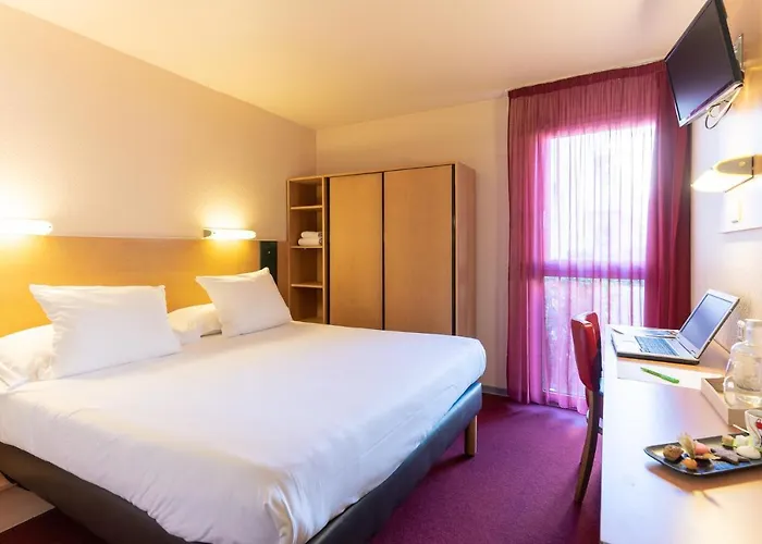 Hotel The Originals City, Le Pavillon, Béziers Est