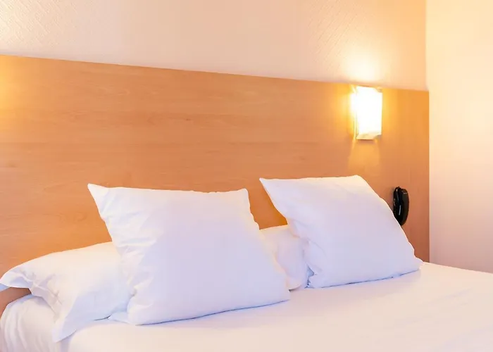 The Originals City, Le Pavillon, Béziers Est Hotel 3*