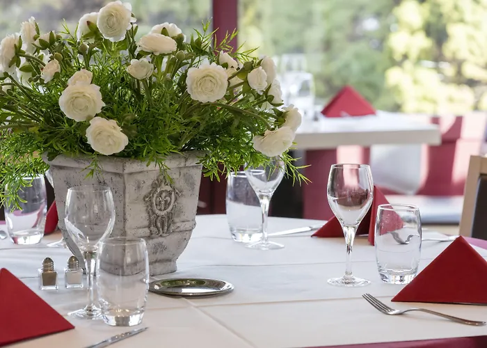 The Originals City, Le Pavillon, Beziers Est Szálloda 3*