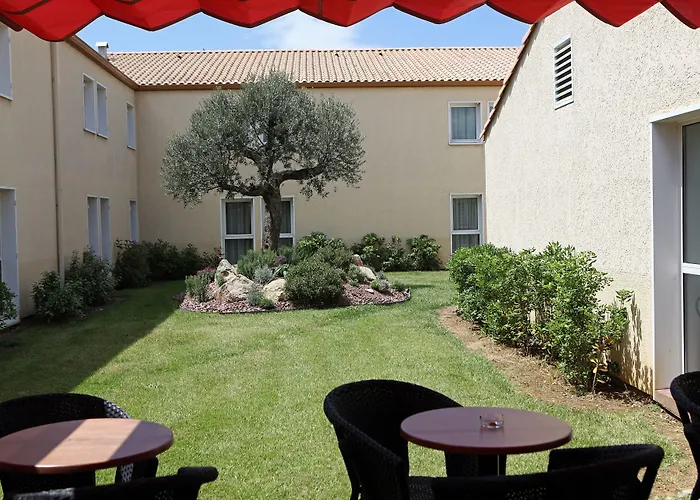 The Originals City, Le Pavillon, Beziers Est Szálloda